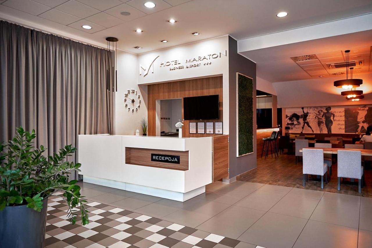 Hotel Maraton Szamotuly Bagian luar foto